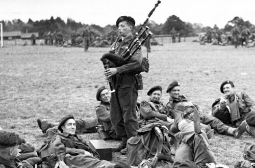 Bergen Belsen Concentration Camp Bill Millin Bergen Belsen